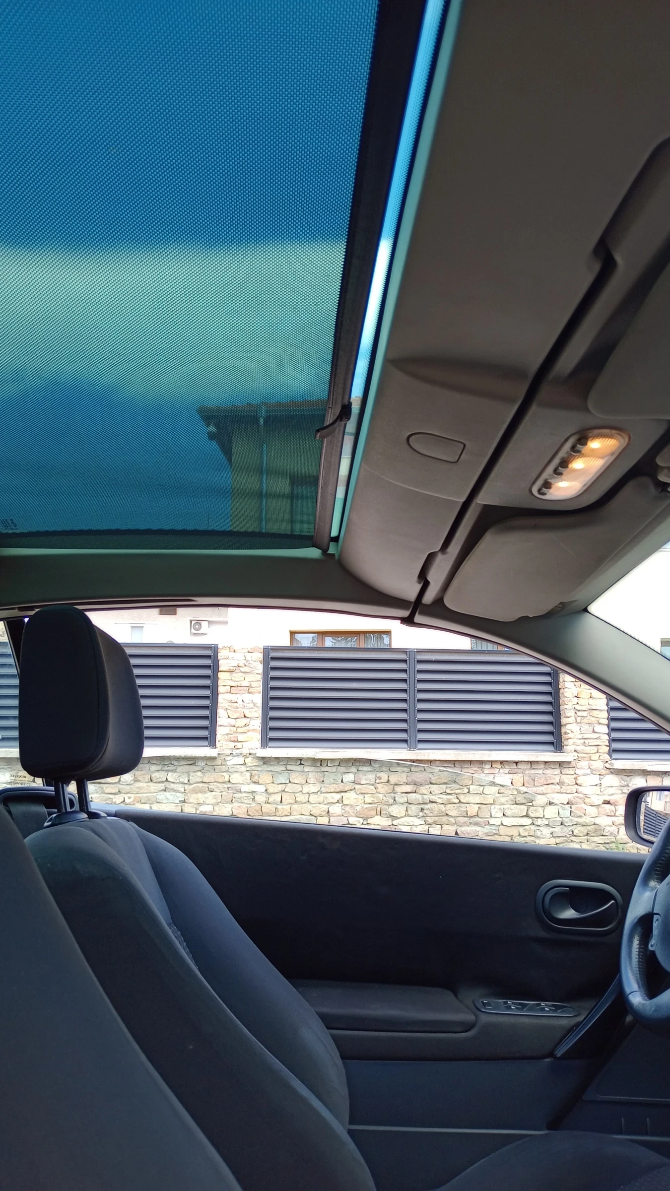 Renault Megane 19.dci кабриолет - изображение 10