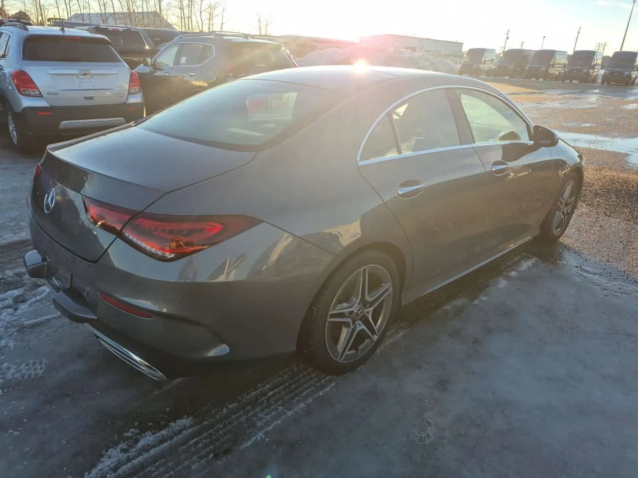 Mercedes-Benz CLA 250 * CARFAX * PANO* 360* ALCANTARA*  - изображение 3