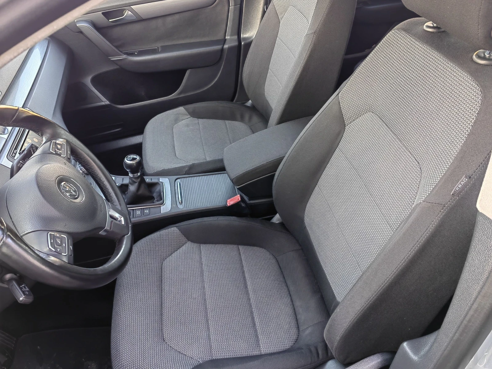 VW Passat 2.0TDI 140, снимка 9 - Автомобили и джипове - 54103911