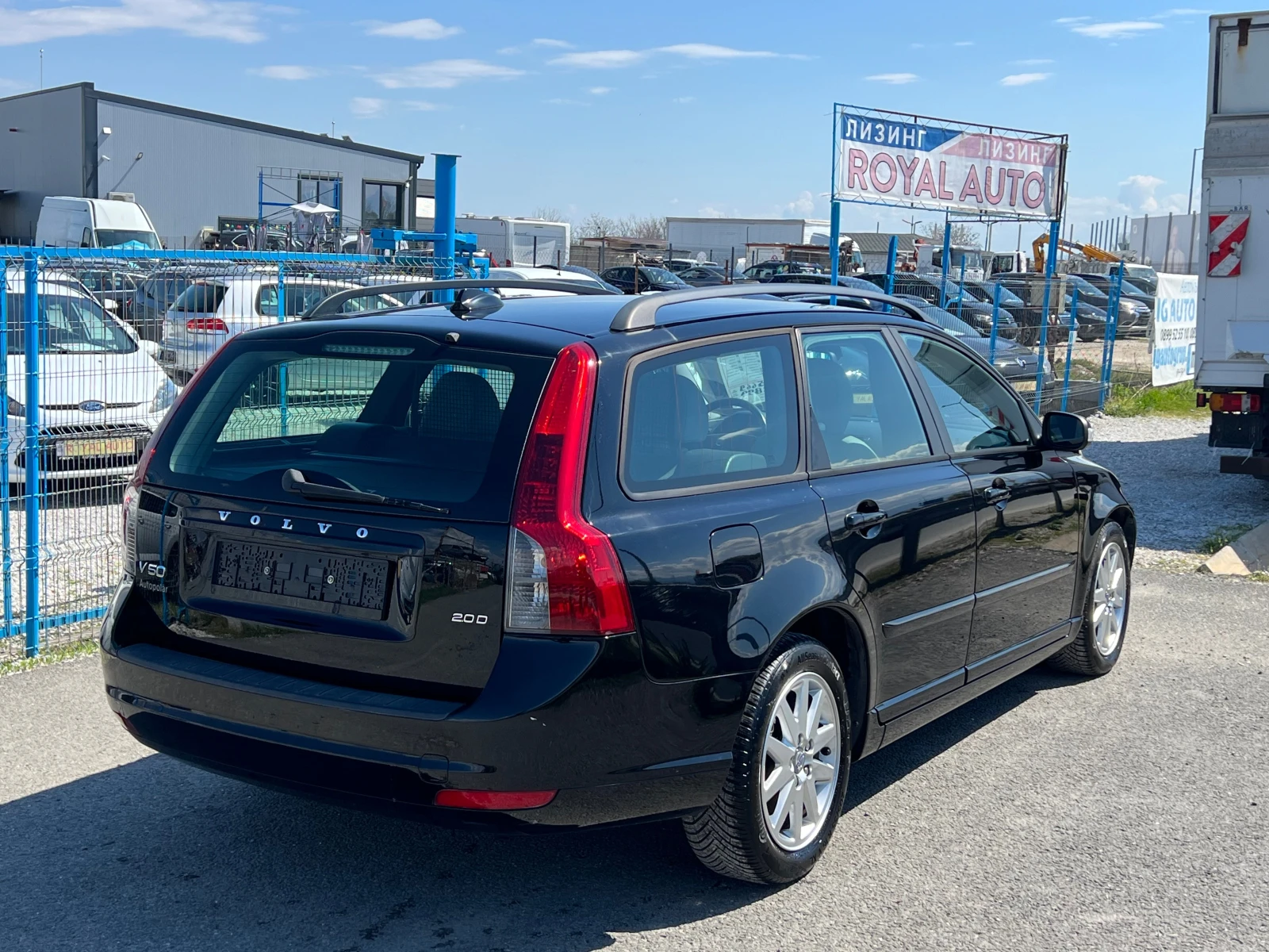 Volvo V50 ЛИЗИНГ-ДИЗЕЛ-КЛИМА-КОЖА-ТОП, снимка 4 - Автомобили и джипове - 54097855