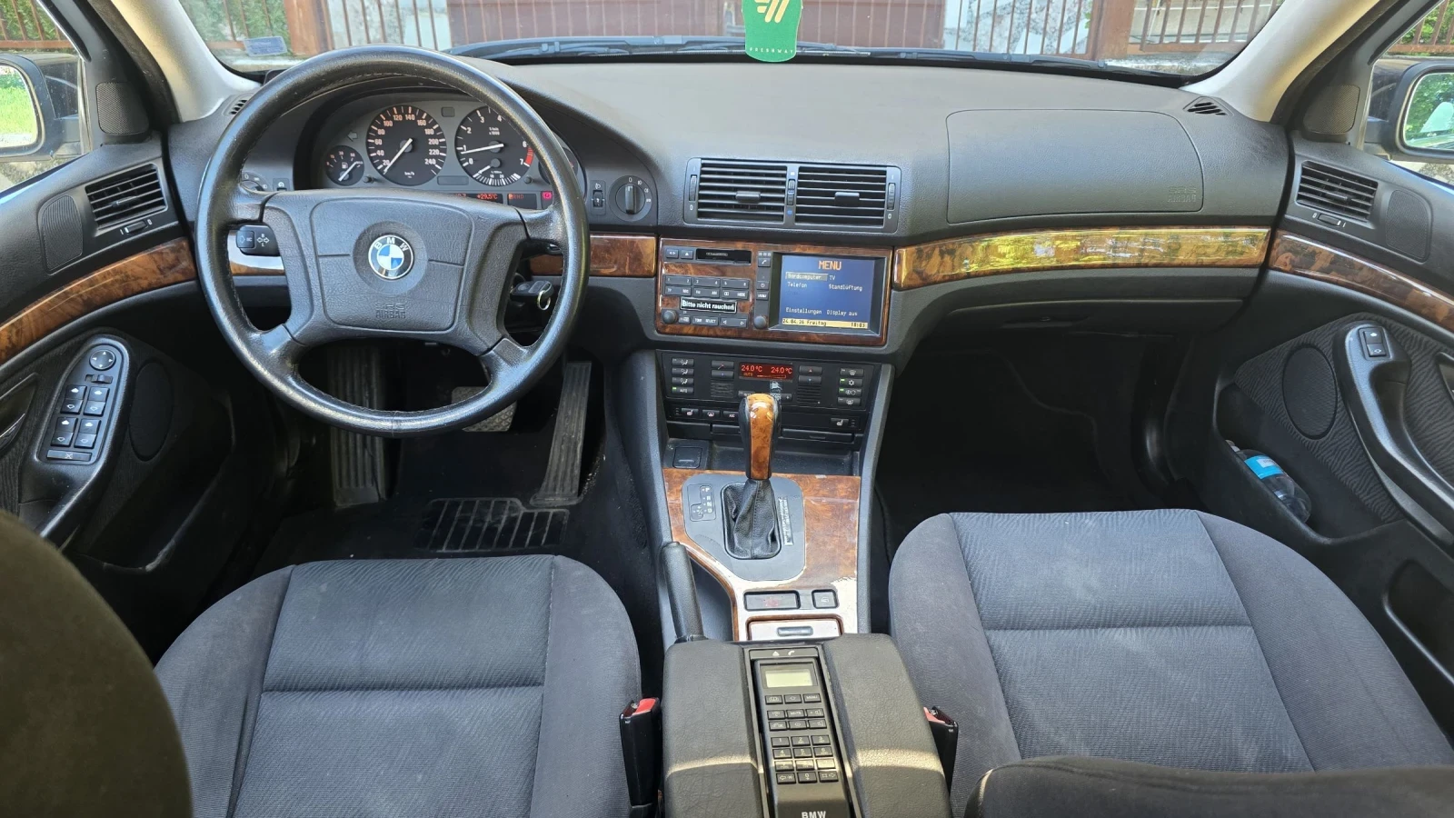 BMW 523 523i