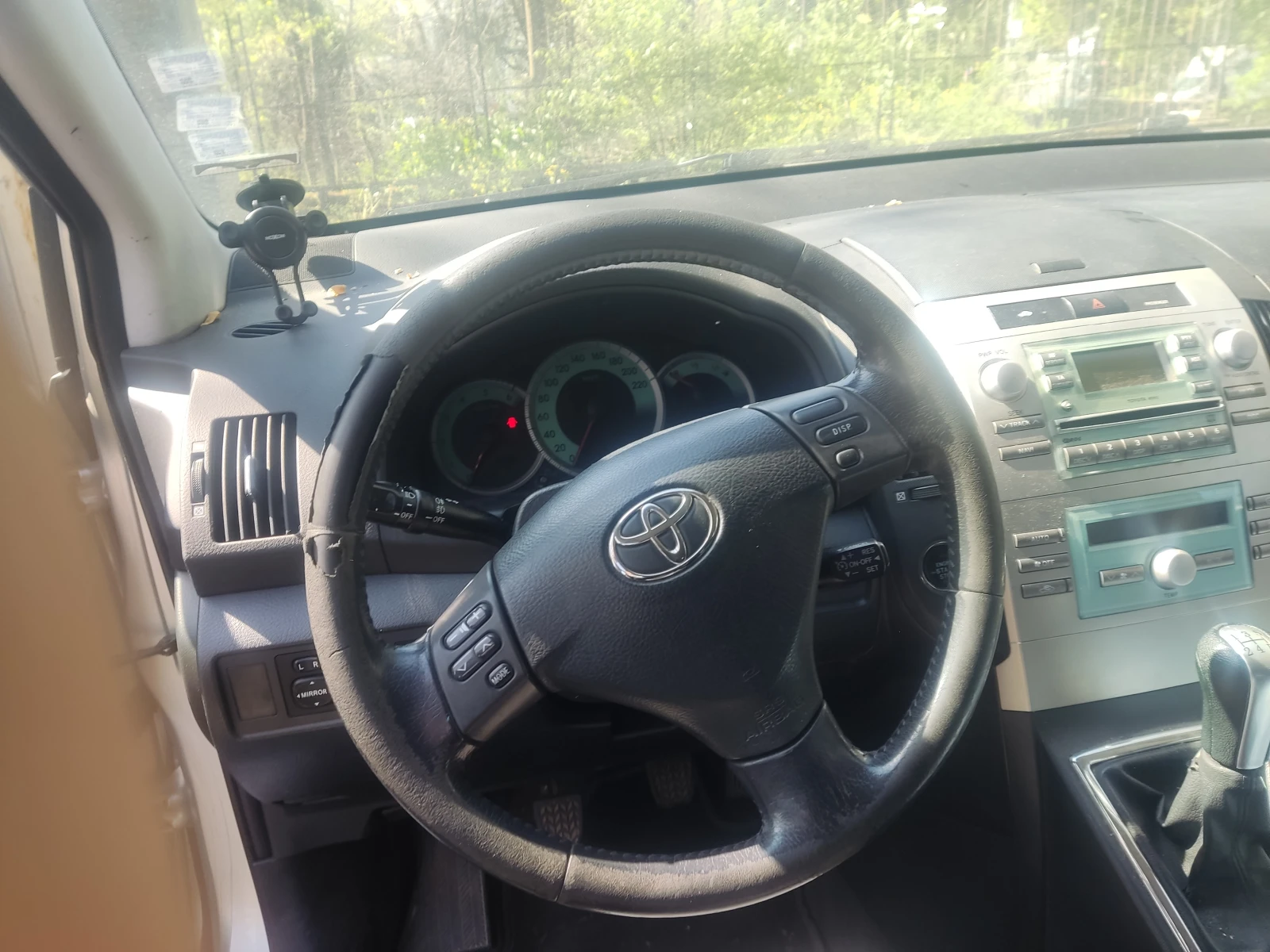 Toyota Corolla verso D4D, снимка 5 - Автомобили и джипове - 54340625