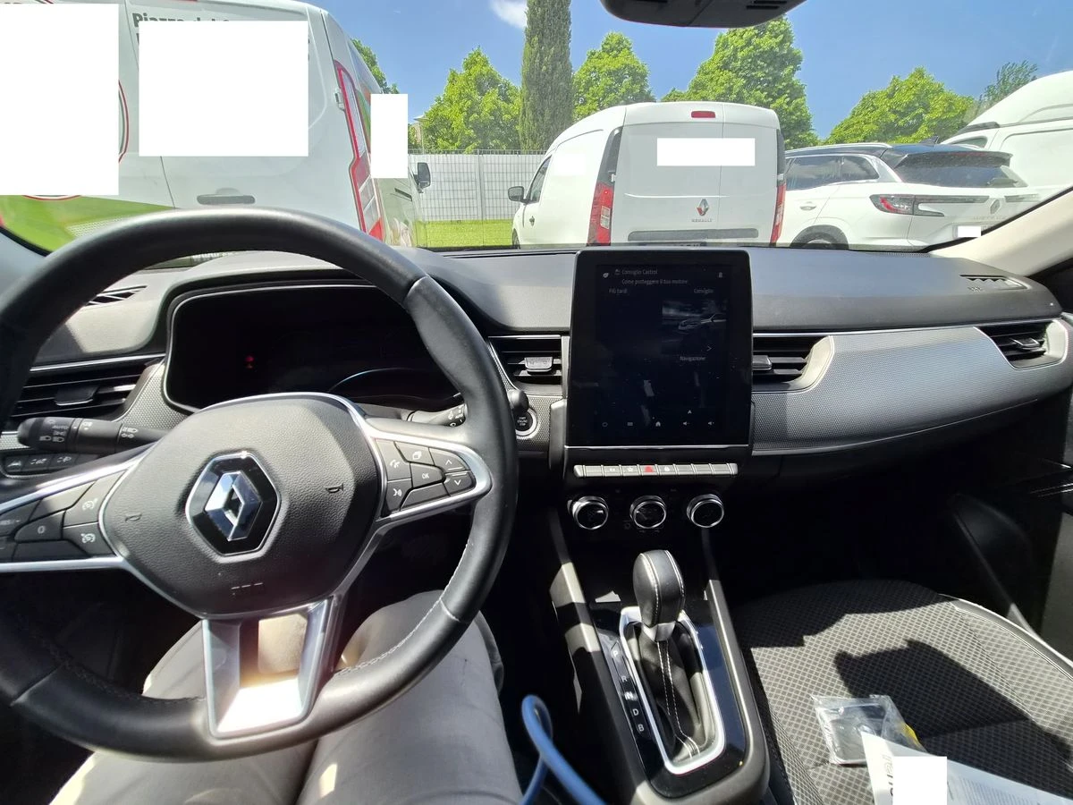 Renault Arkana 1.6 Hybrid E-Tech Techno, снимка 10 - Автомобили и джипове - 54552976