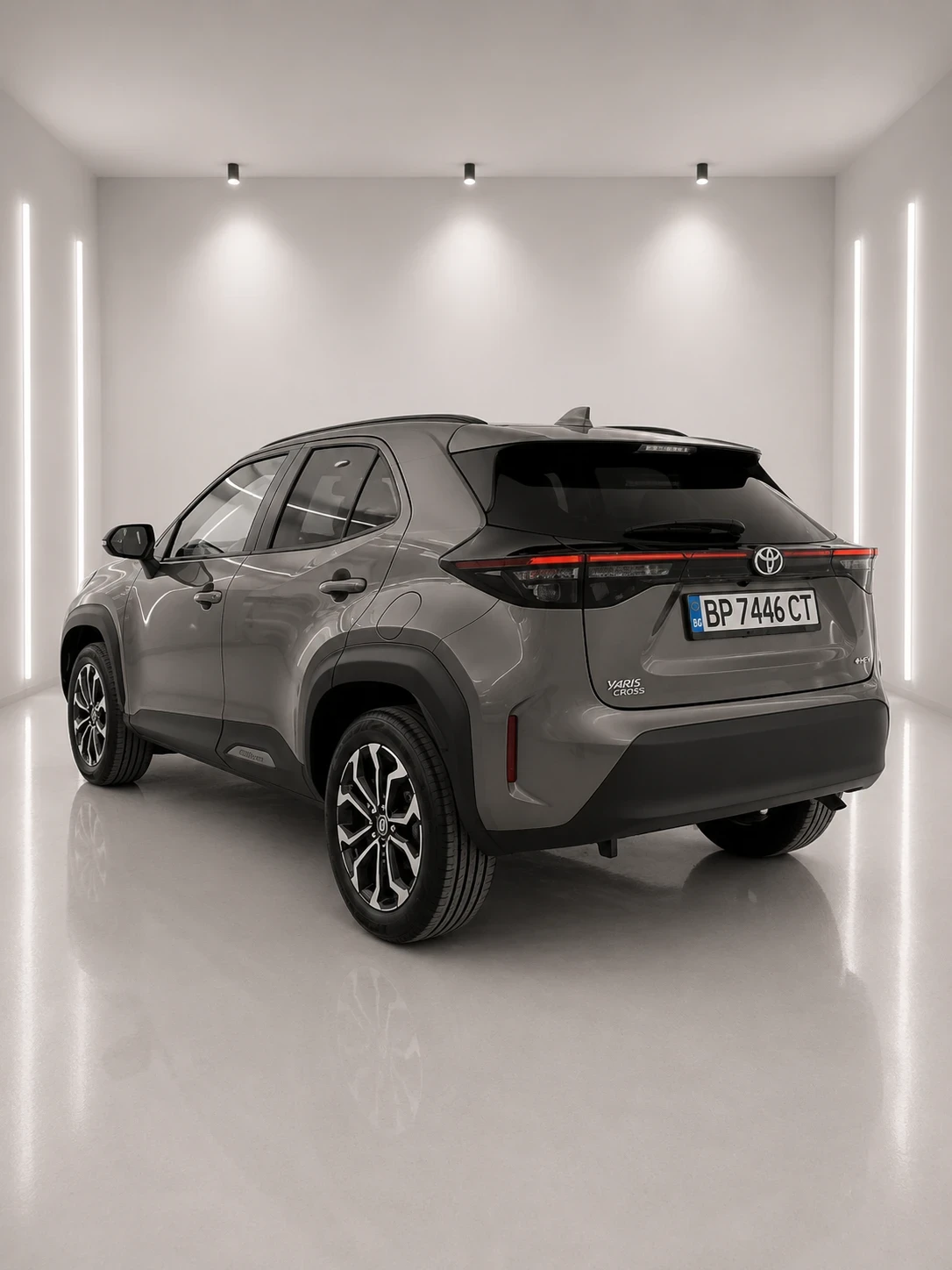 Toyota Yaris Cross 1.5 Hibrid 116ks/Като Нова !!!, снимка 4 - Автомобили и джипове - 54569379