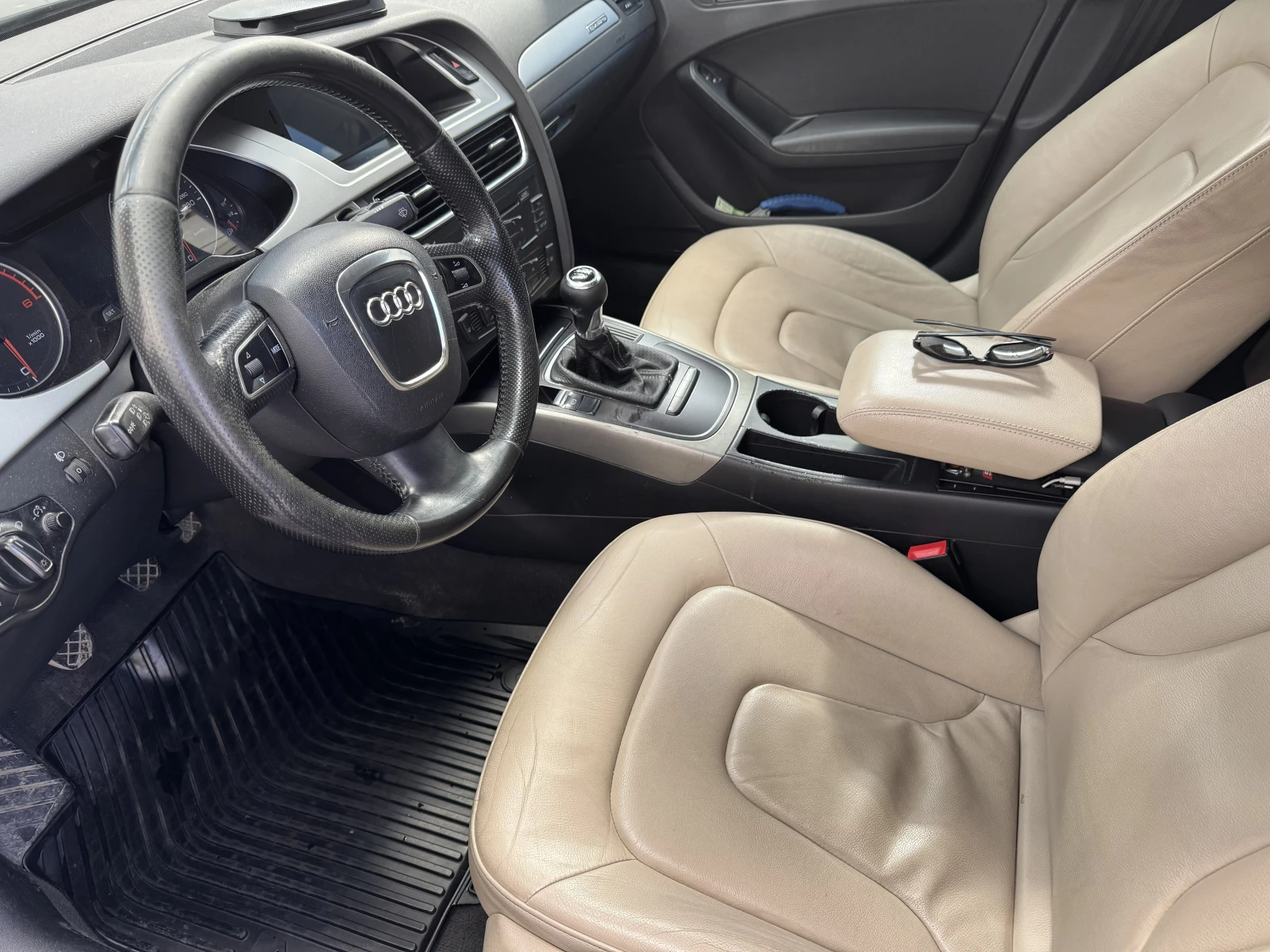 Audi A4 3.0TDI, снимка 7 - Автомобили и джипове - 54599463