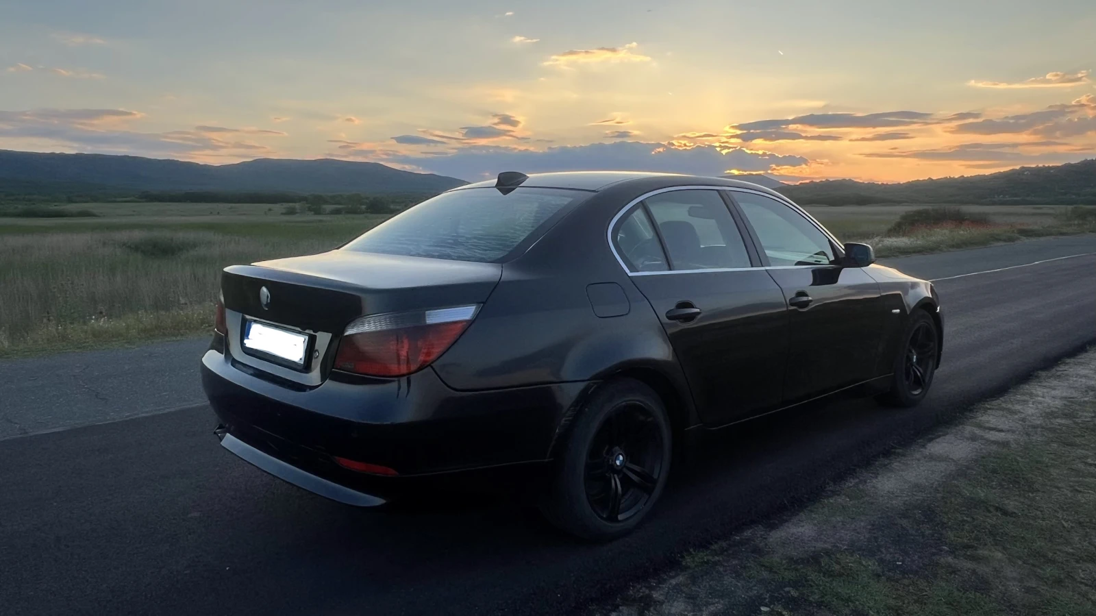 BMW 525 Е60, снимка 5 - Автомобили и джипове - 54606855