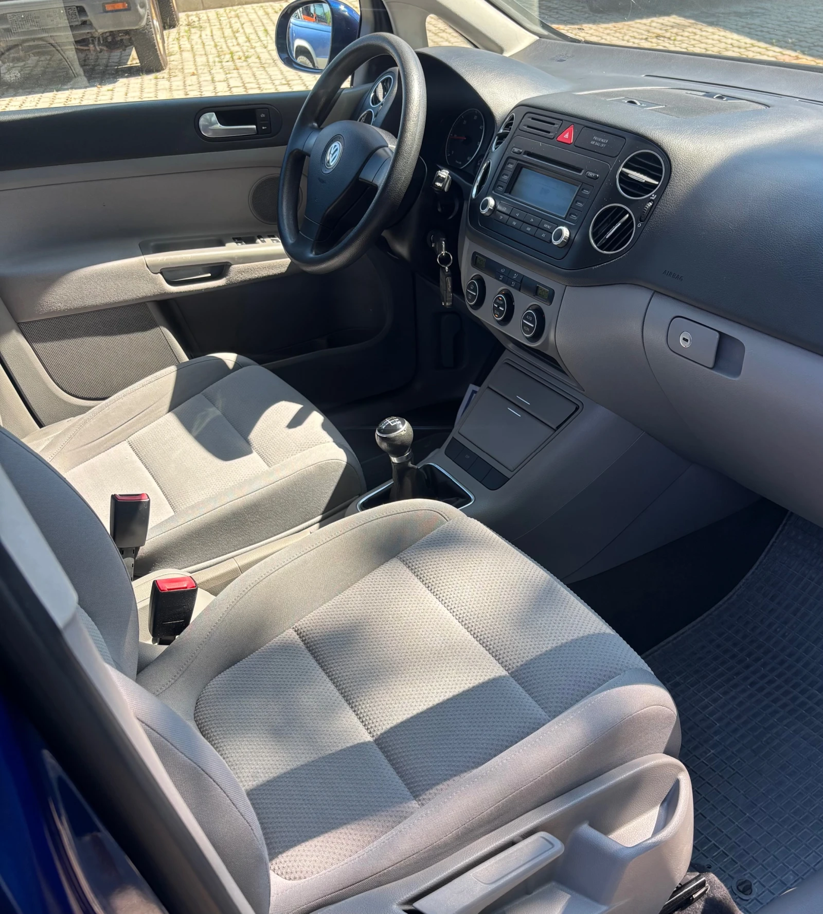 VW Golf Plus 1.9 TDI, снимка 11 - Автомобили и джипове - 55054582