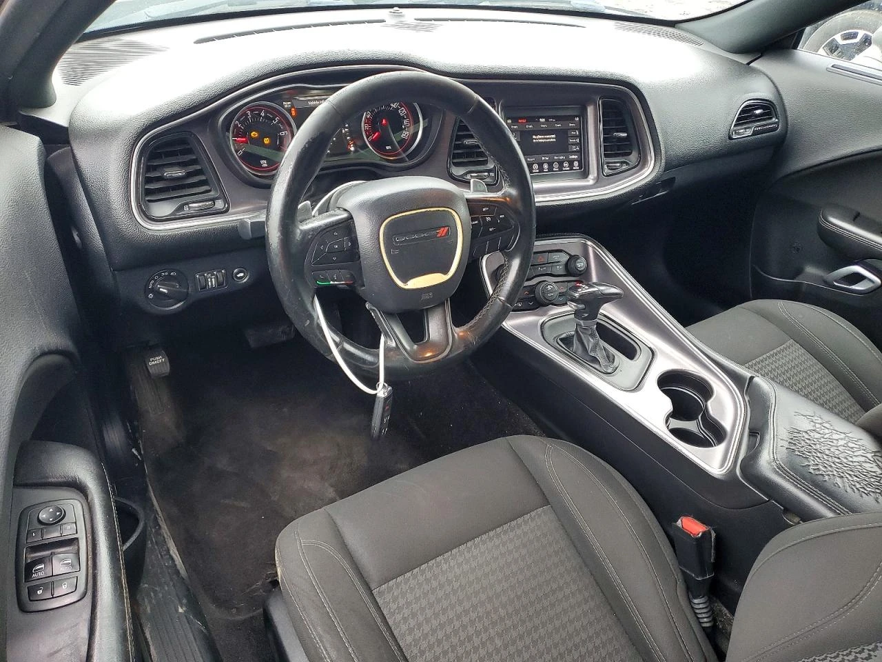 Dodge Challenger 3.6l Sxt, снимка 8 - Автомобили и джипове - 55107253