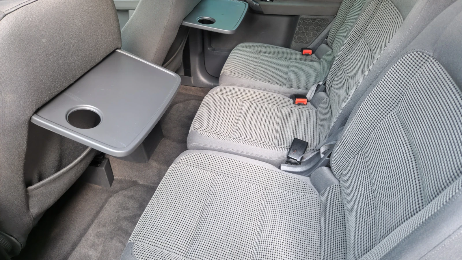 VW Touran 1.9TDI 105kc.6c, снимка 10 - Автомобили и джипове - 55255768