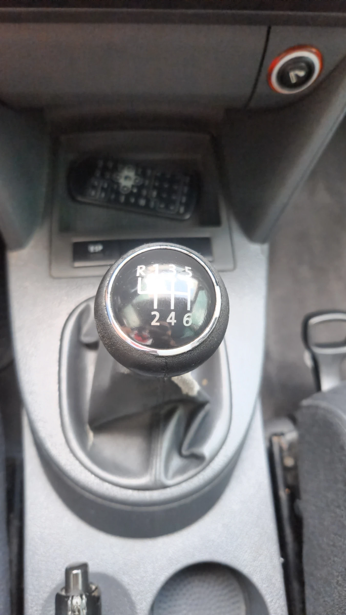 VW Touran 1.9TDI 105kc.6c, снимка 6 - Автомобили и джипове - 55255768