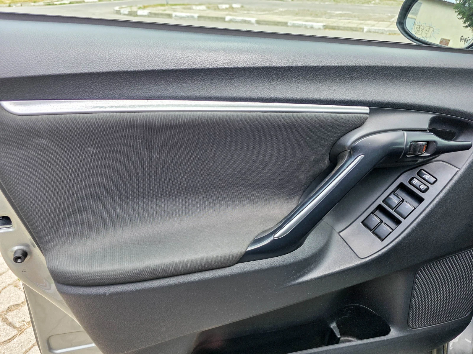 Toyota Verso 2.0 D-4D, 7 MESTA, NAVI, KAMERA, ОБСЛУЖЕНА, снимка 10 - Автомобили и джипове - 55341158