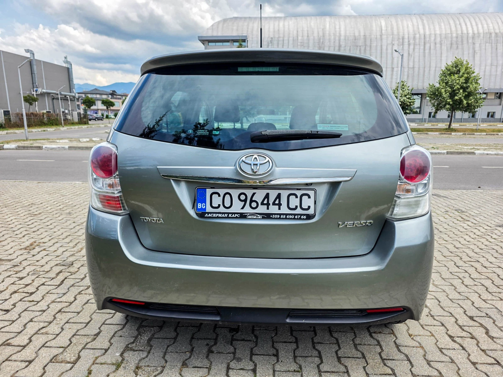 Toyota Verso 2.0 D-4D, 7 MESTA, NAVI, KAMERA, ОБСЛУЖЕНА, снимка 6 - Автомобили и джипове - 55341158