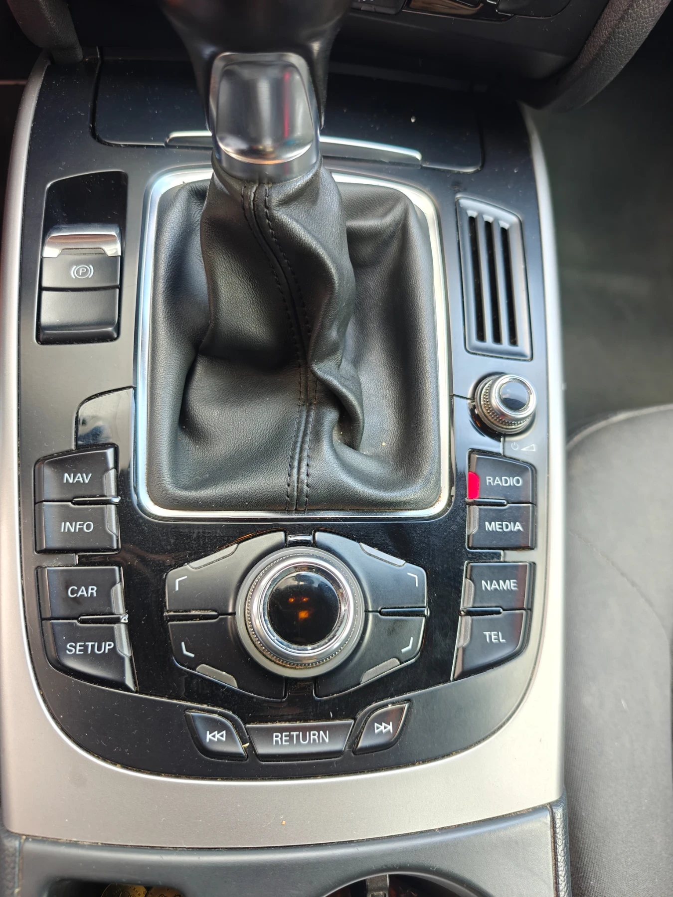 Audi A5 Sportback, снимка 9 - Автомобили и джипове - 55424114