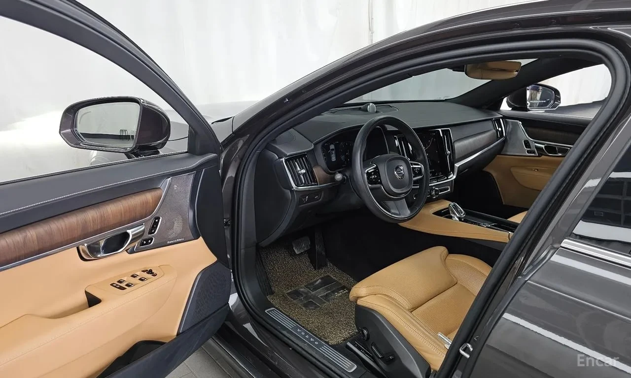 Volvo S90 B5 INSCRIPTION| BOWERS| 360| ОБДУХ| HUD| 2 КЛЮЧА, снимка 10 - Автомобили и джипове - 55925189