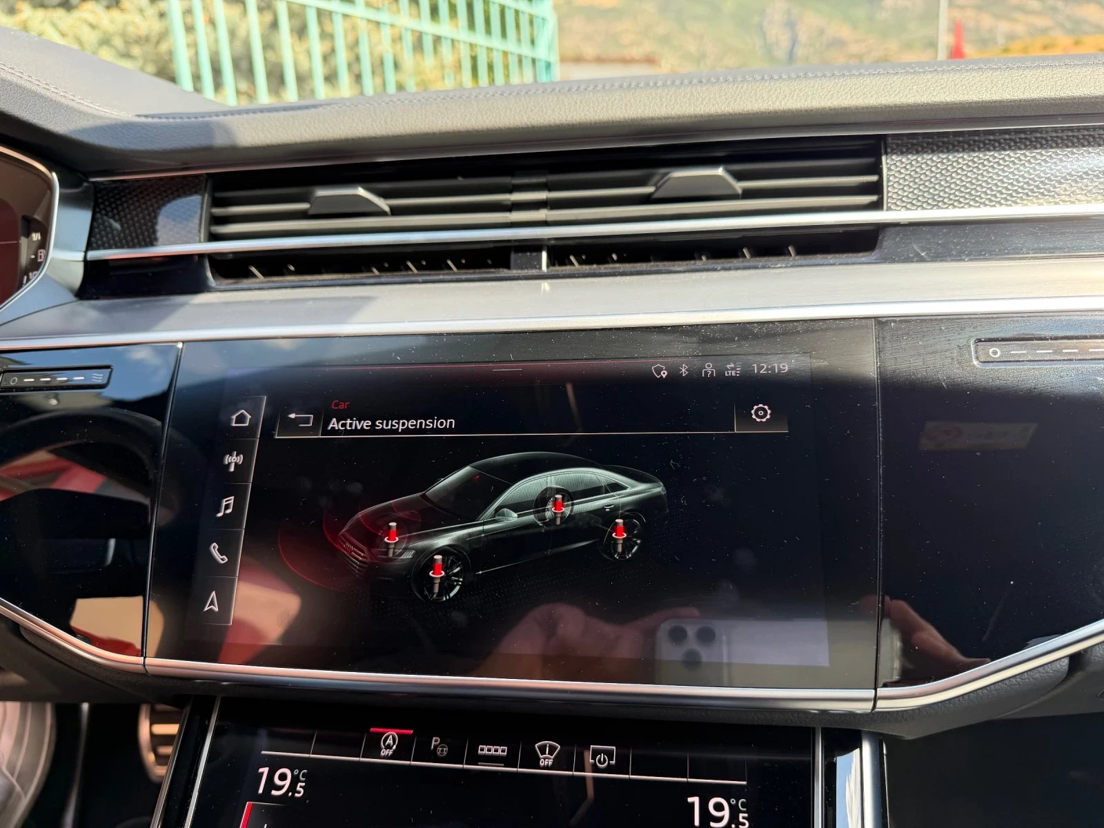 Audi S8 4.0V8 MATRIX* 3xTV* B&O* HUD* Active Suspension, снимка 5 - Автомобили и джипове - 55949728