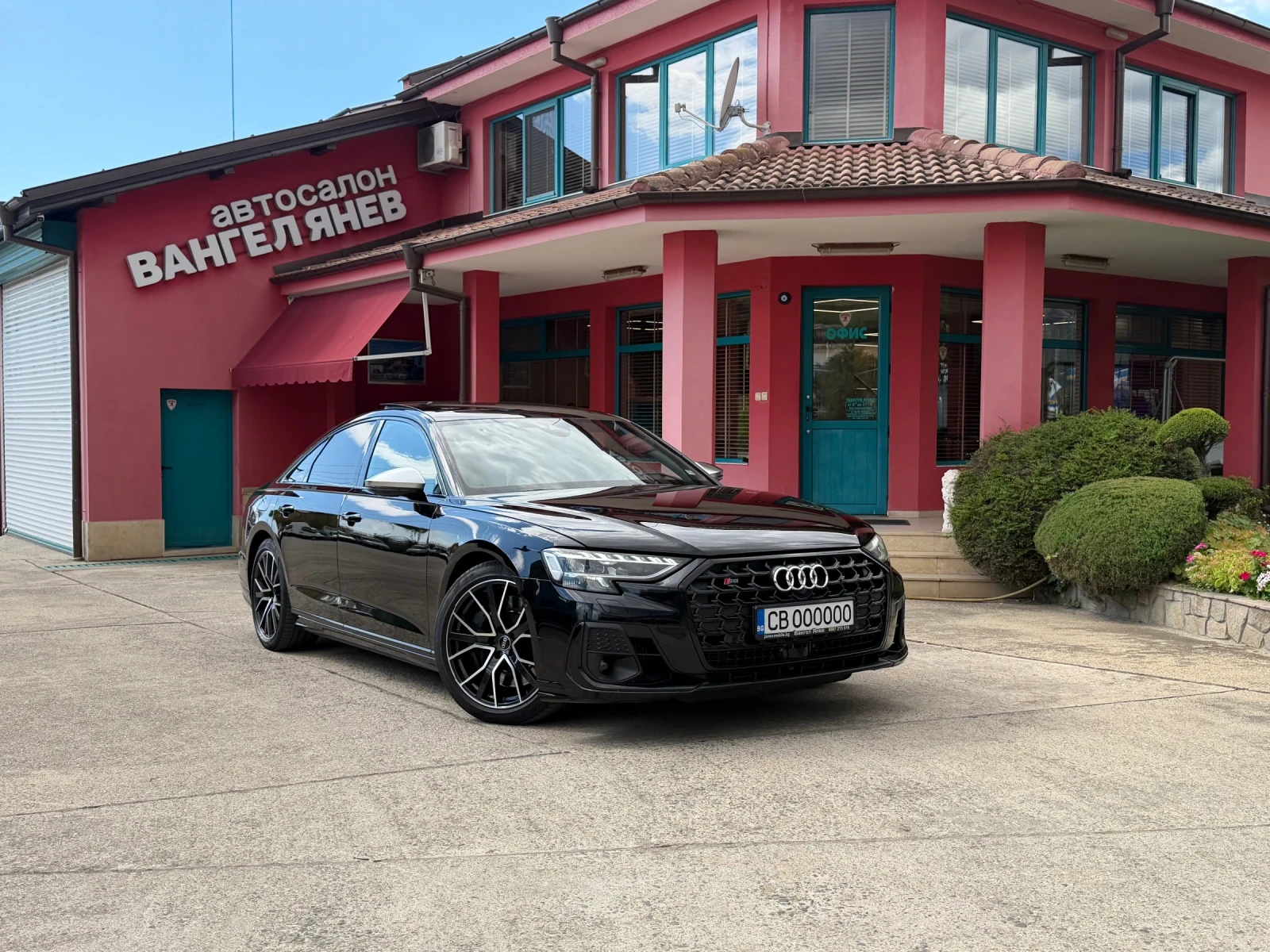 Audi S8 Facelift 4.0V8 * 3xTV* Carbon* Active Suspension