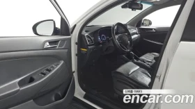 Hyundai Tucson Diesel 1.6 2WD, снимка 4