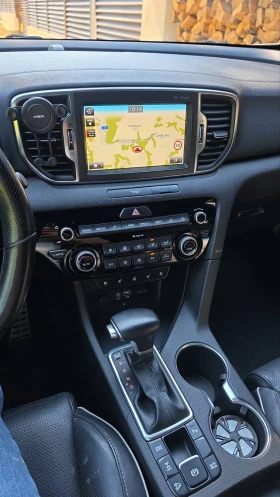 Kia Sportage 2.0 CRDi GT line, снимка 10