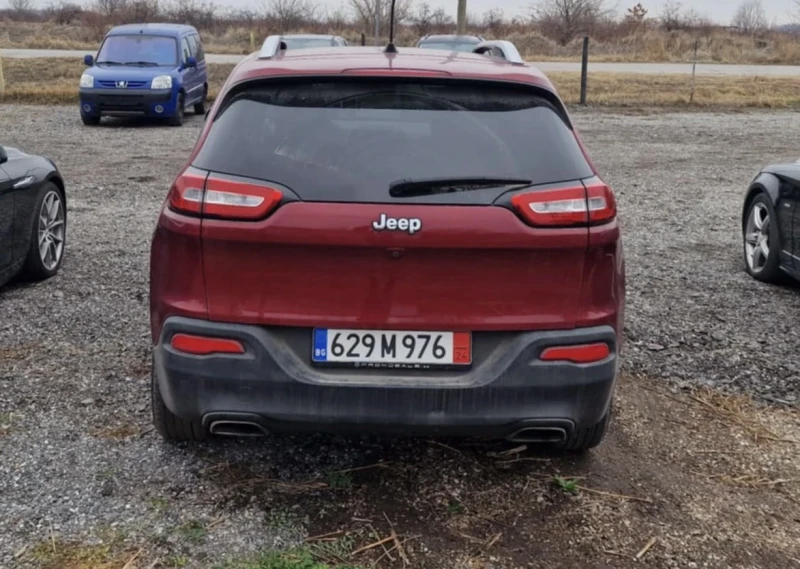 Jeep Cherokee 3.2 LATITUDE, снимка 3 - Автомобили и джипове - 48365054