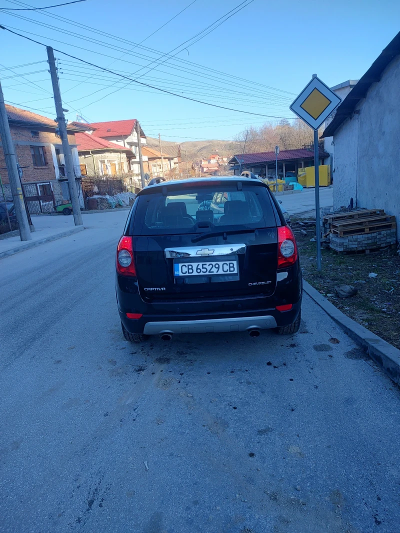 Chevrolet Captiva, снимка 5 - Автомобили и джипове - 48524245