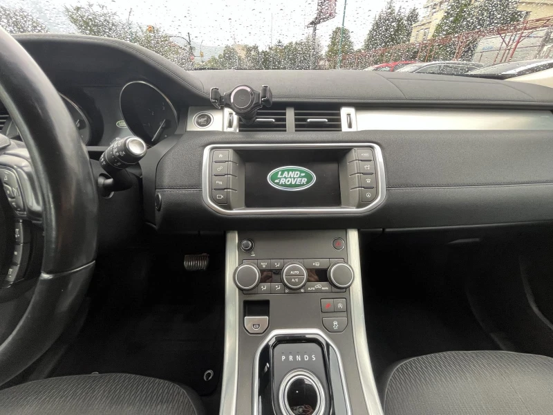 Land Rover Range Rover Evoque 2.0 DISEL, снимка 11 - Автомобили и джипове - 51724328