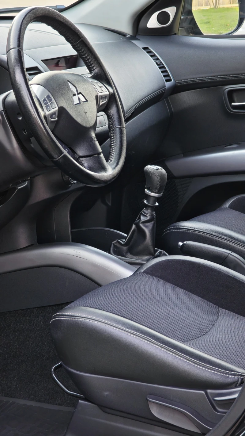 Mitsubishi Outlander 2.2d H-LINE 4WD , снимка 8 - Автомобили и джипове - 52869260