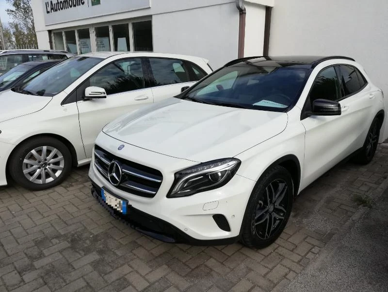 Mercedes-Benz GLA 200 ЗА ЧАСТИ, снимка 1 - Автомобили и джипове - 38178846