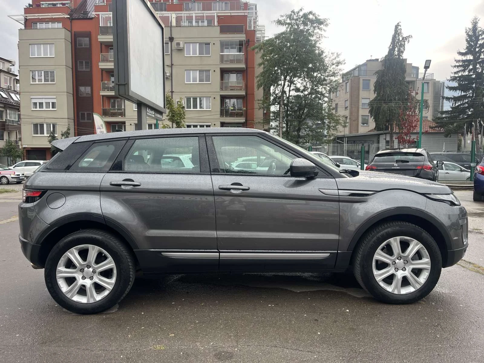 Land Rover Range Rover Evoque 2.0 DISEL - изображение 7