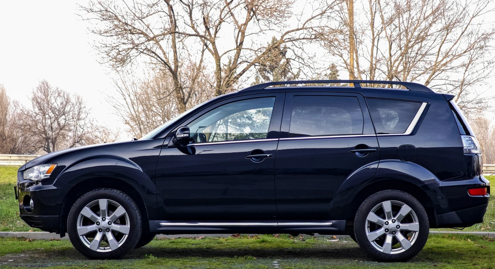 Mitsubishi Outlander 2.2d H-LINE 4WD  - изображение 2