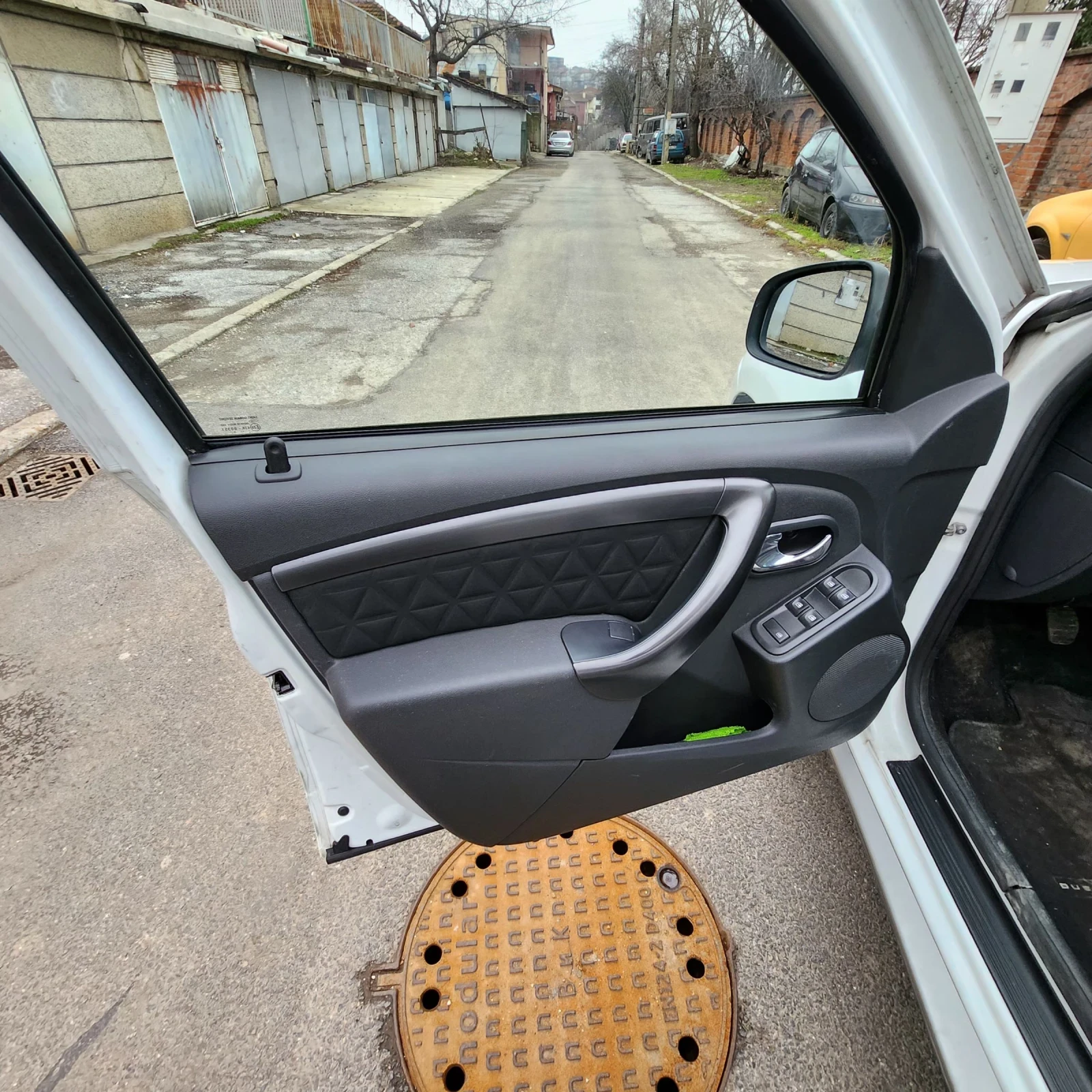 Dacia Duster 1.2 TCe 125hp 4x2 euro6 | Mobile.bg � ����������� 14