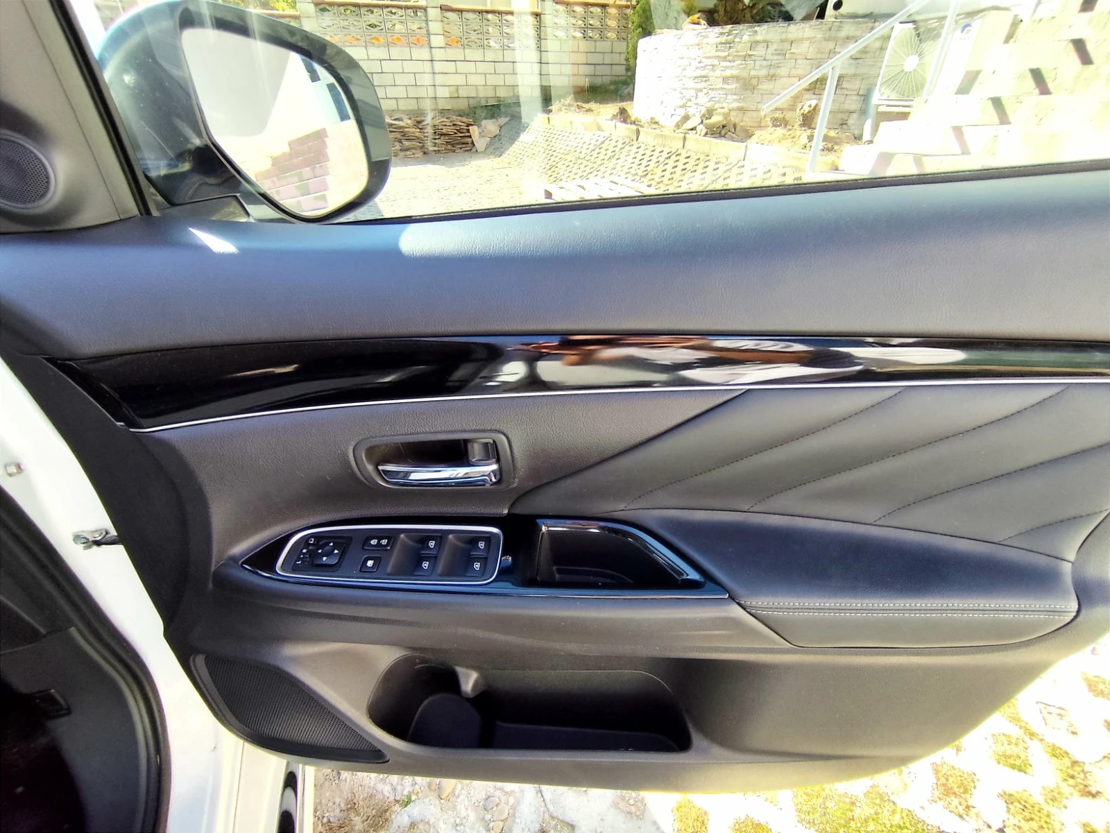 Mitsubishi Outlander PHEV | Mobile.bg � ����������� 17