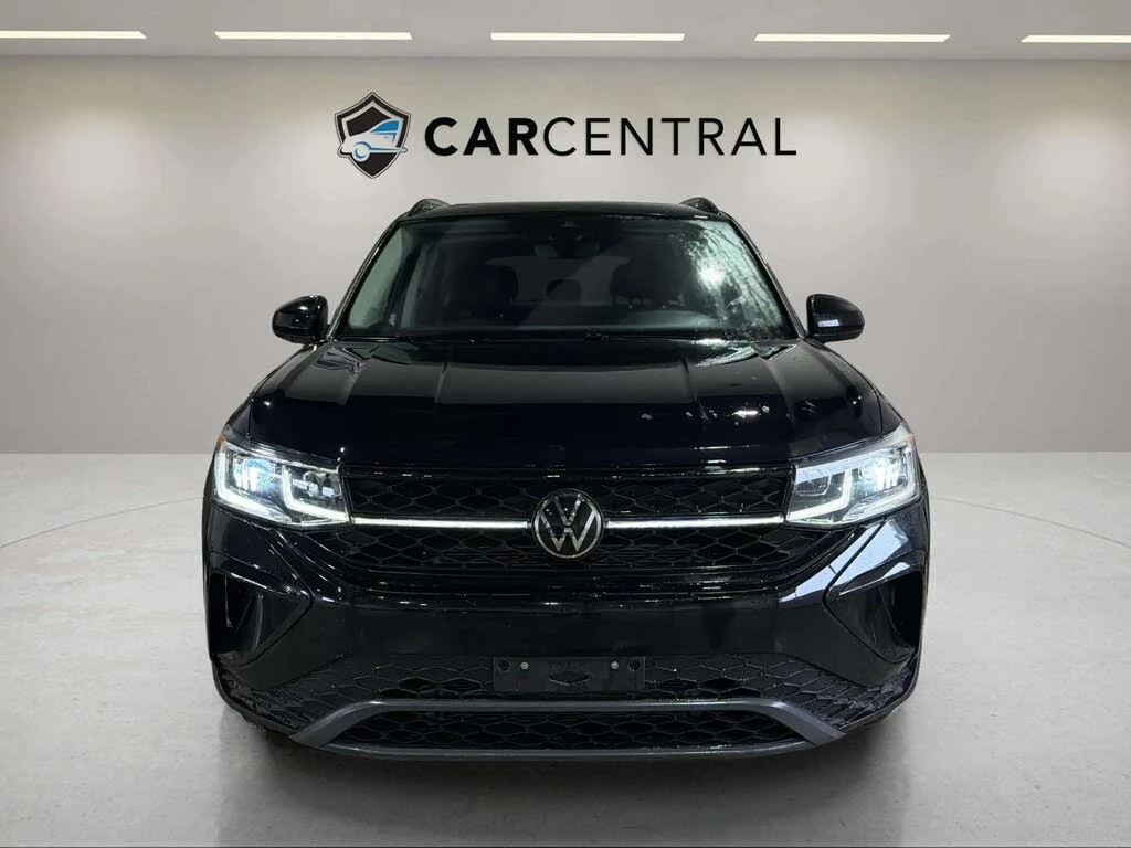 VW Taos Comfortline 4Motion* АвтоКредит* (Цена до БГ) , снимка 8 - Автомобили и джипове - 54005640