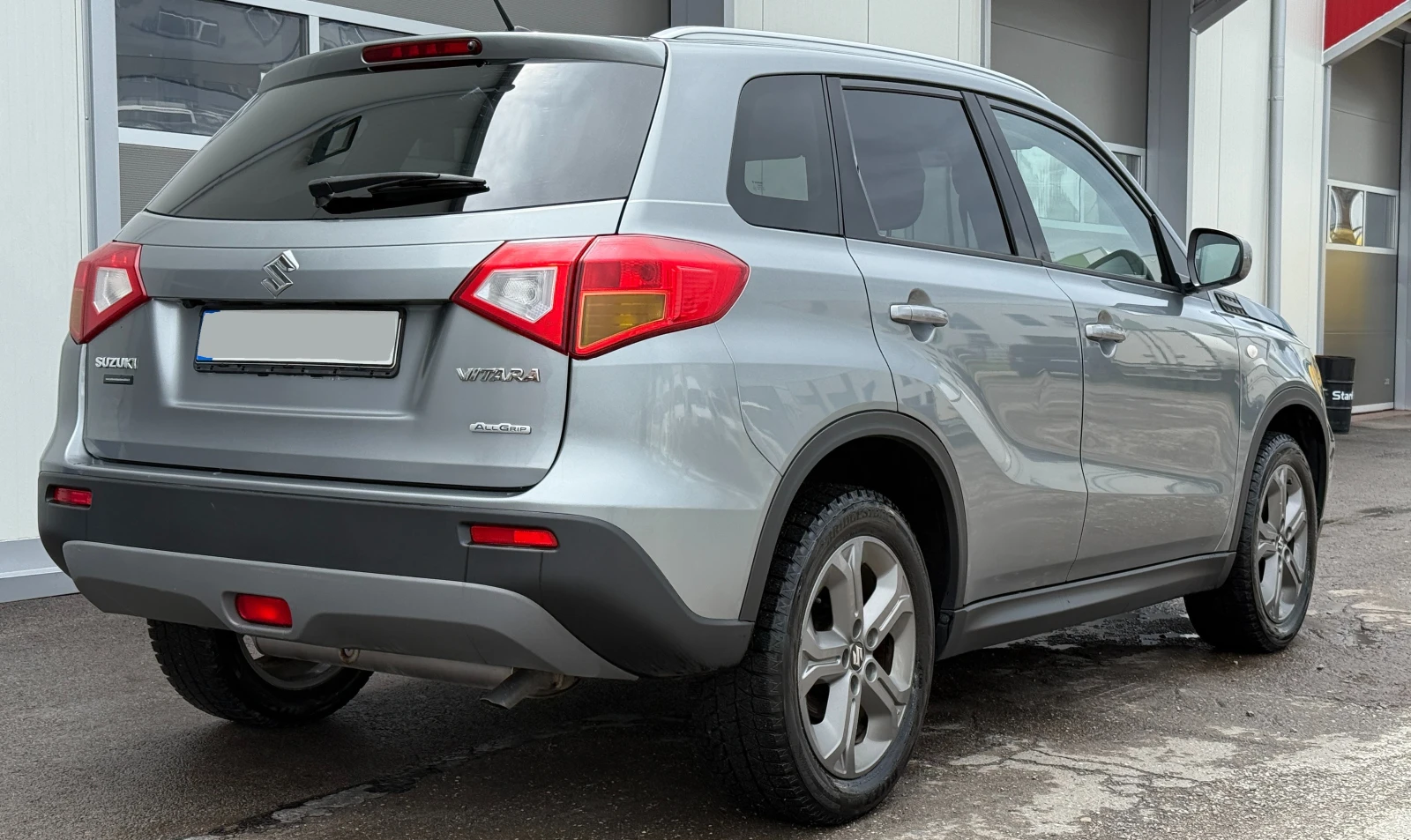 Suzuki Vitara 1.6 4x4 , снимка 5 - Автомобили и джипове - 54537713