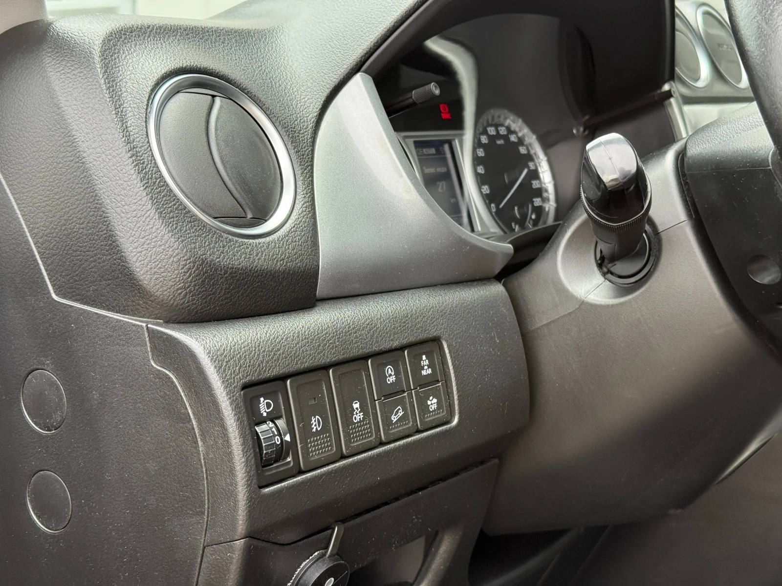 Suzuki Vitara 1.6 4x4 , снимка 8 - Автомобили и джипове - 54537713
