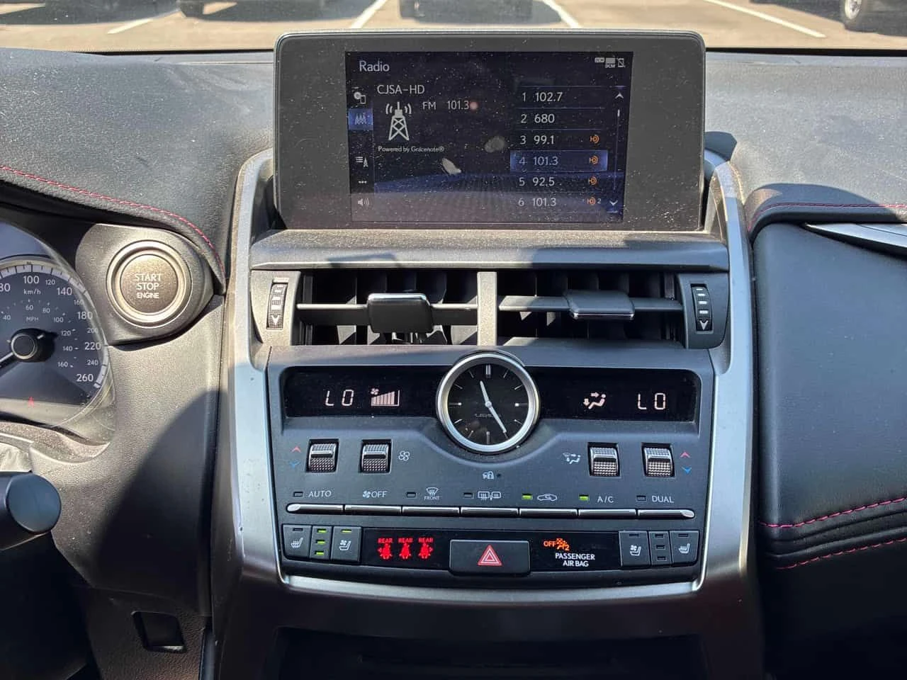 Lexus NX 300 * CARFAX * БЕЗ ПЪРВОНАЧАЛНА ВНОСКА, снимка 9 - Автомобили и джипове - 55397900