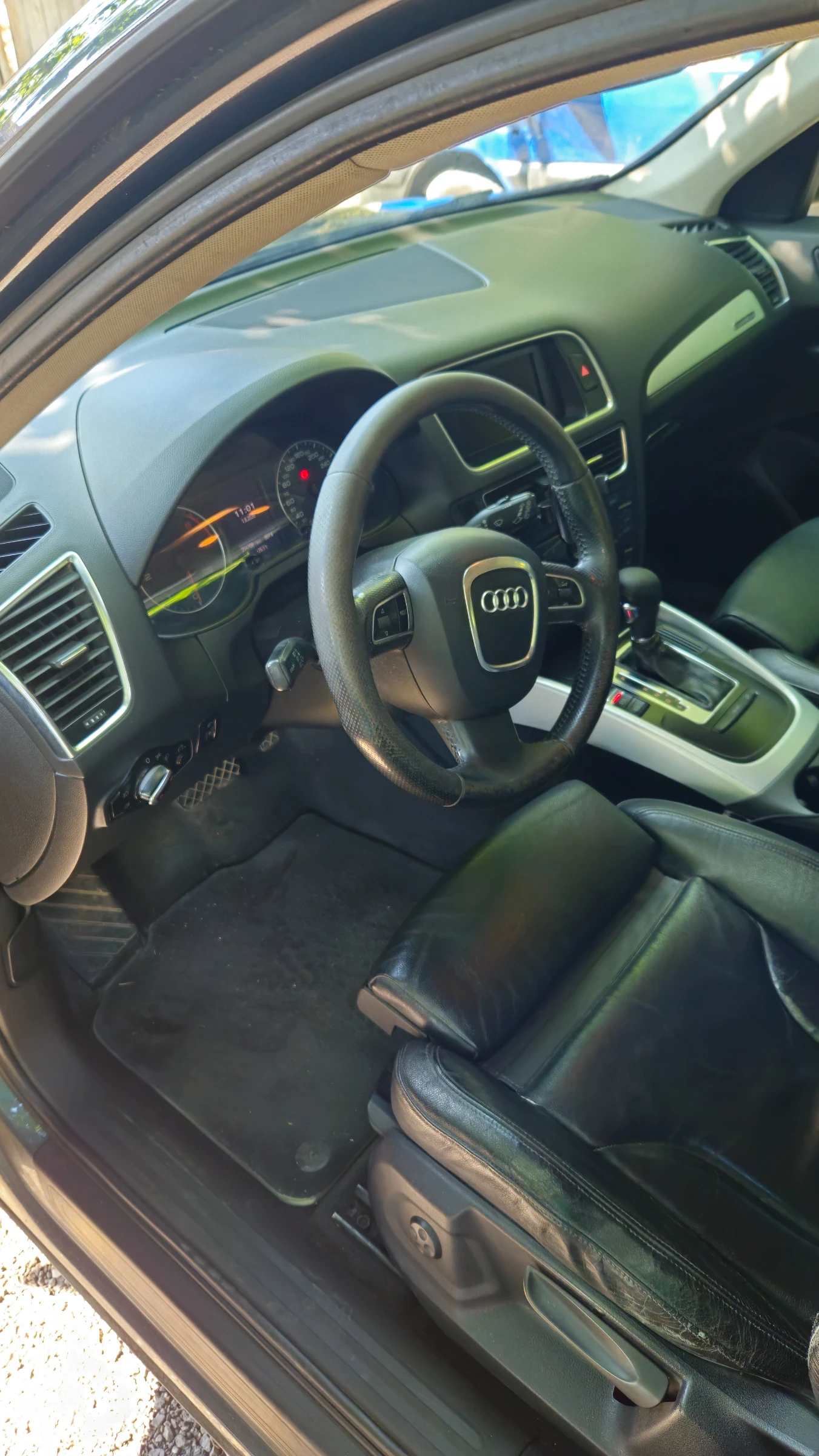 Audi Q5, снимка 8 - Автомобили и джипове - 55509691