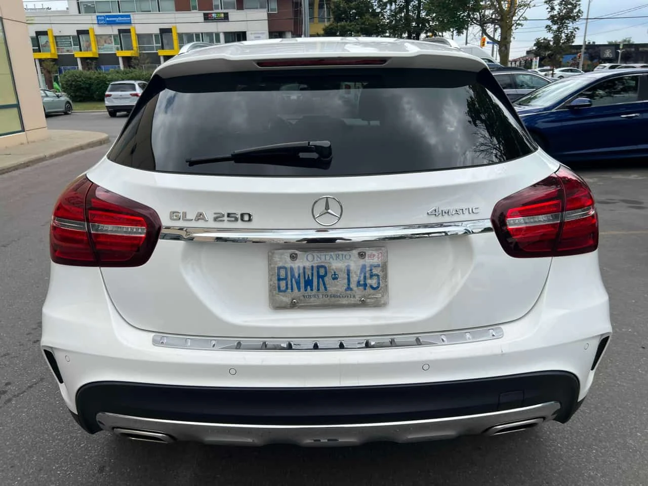 Mercedes-Benz GLA 250 * ЛИЦЕНЗИРАН ДИЛЪР * CARFAX, снимка 4 - Автомобили и джипове - 55593191