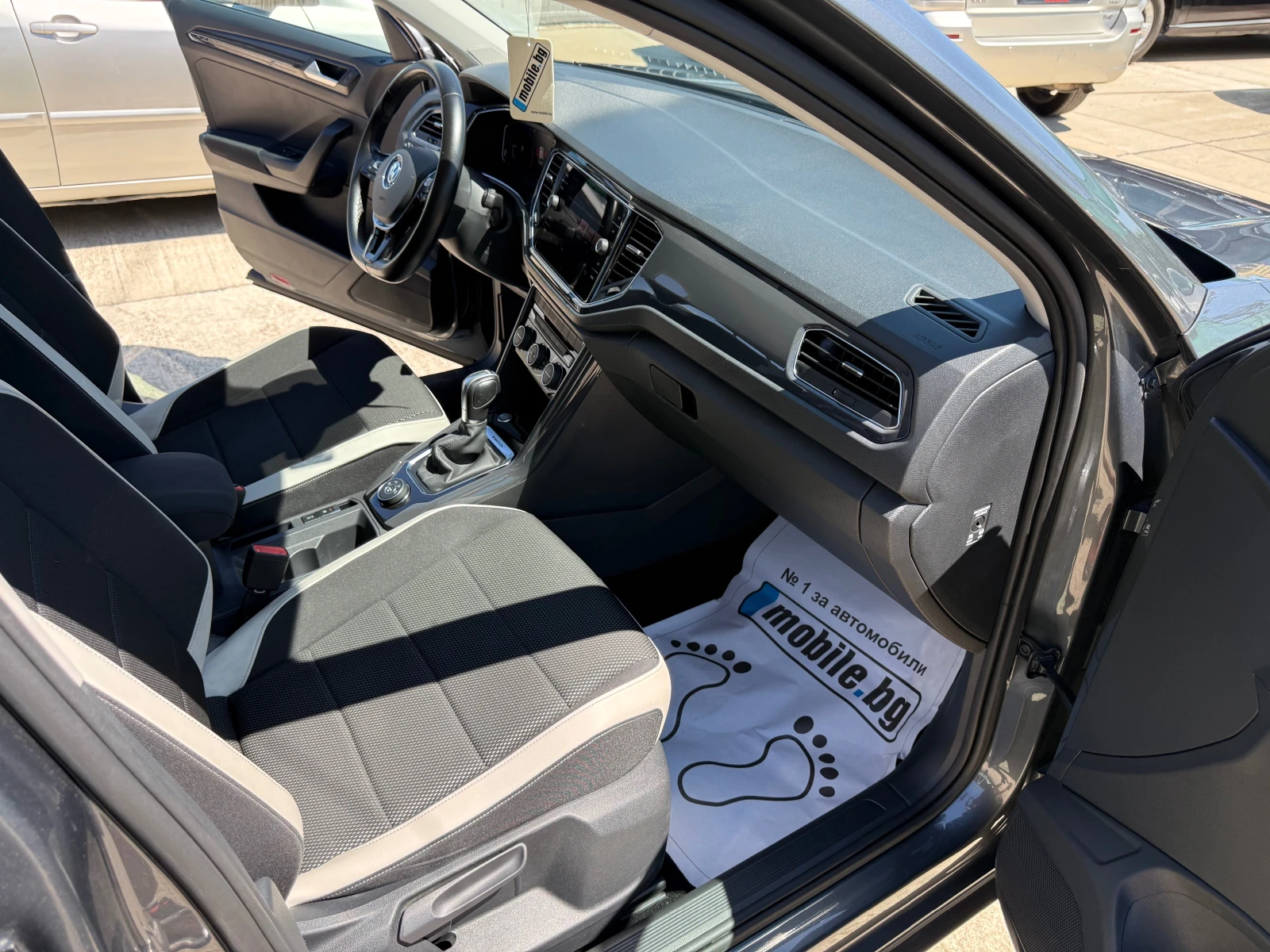 VW T-Roc 2.0TDI DSG 4Motion , снимка 11 - Автомобили и джипове - 55695701