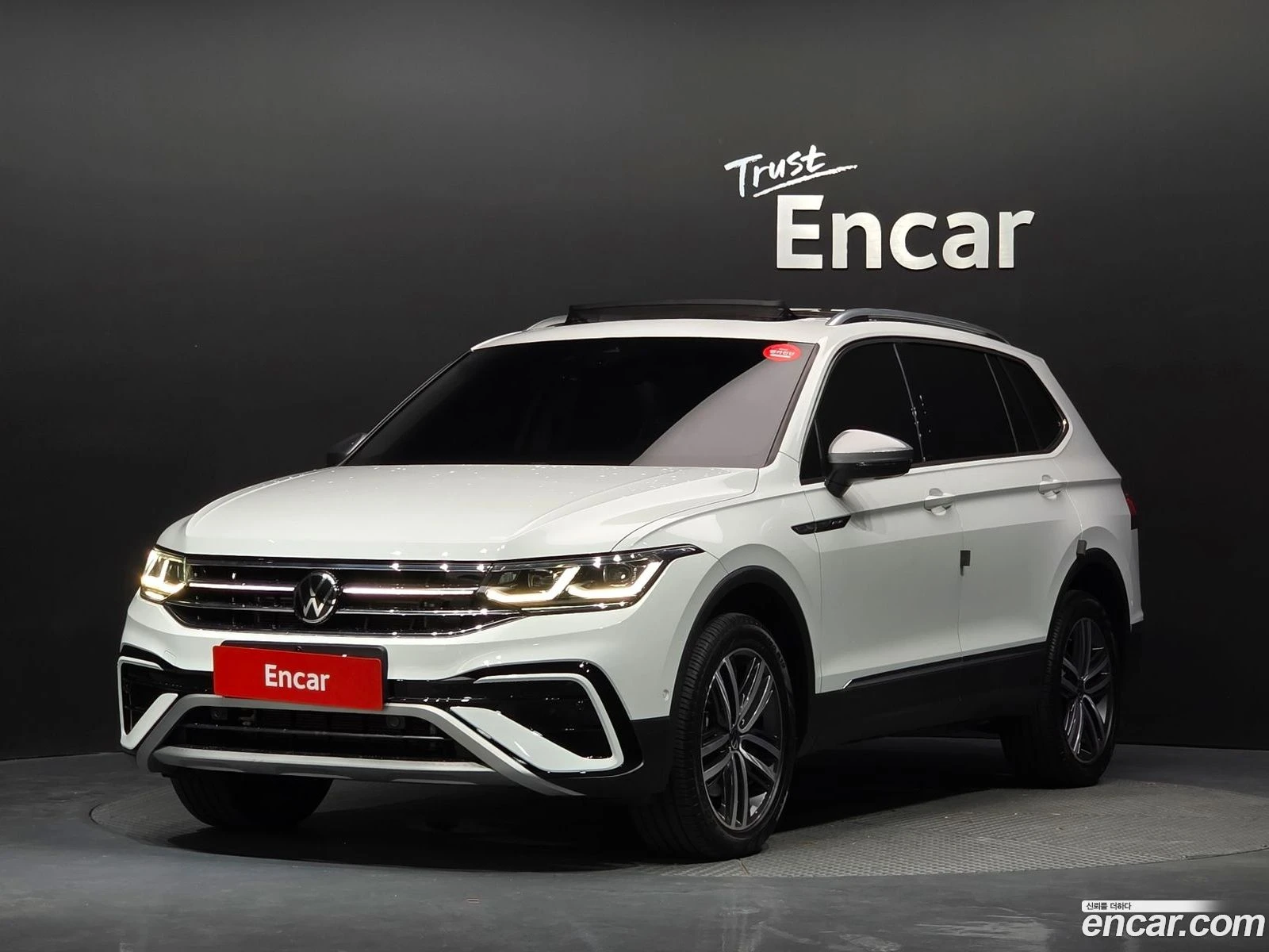 VW Tiguan 2.0 TSI Prestige* КРАЙНА ЦЕНА ДО BG