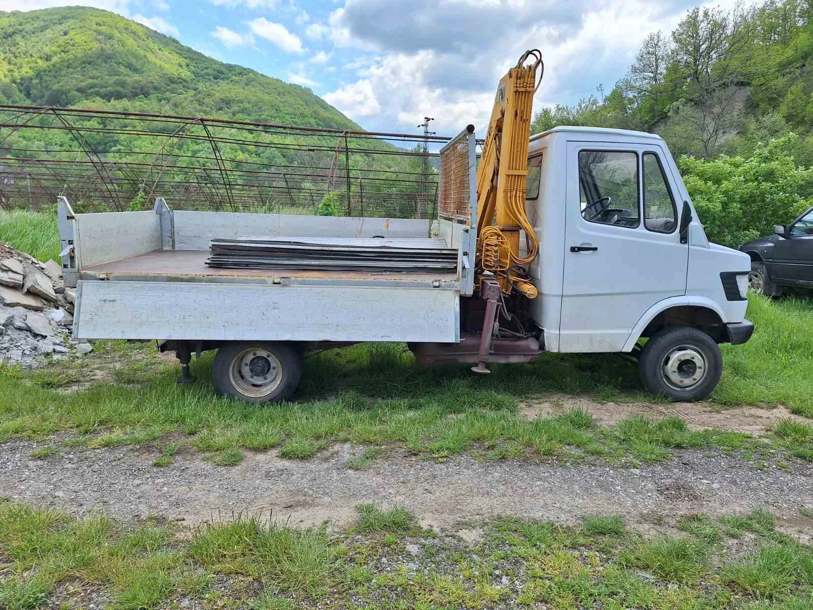 Mercedes-Benz 408, снимка 2 - Бусове и автобуси - 56140500