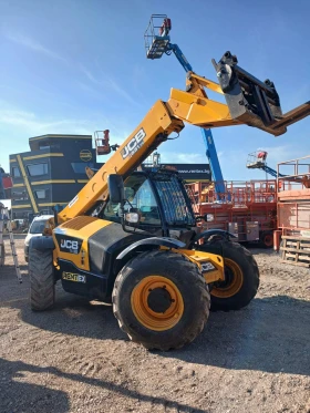 Телескопични товарачи JCB 535-70 -7 м., снимка 5