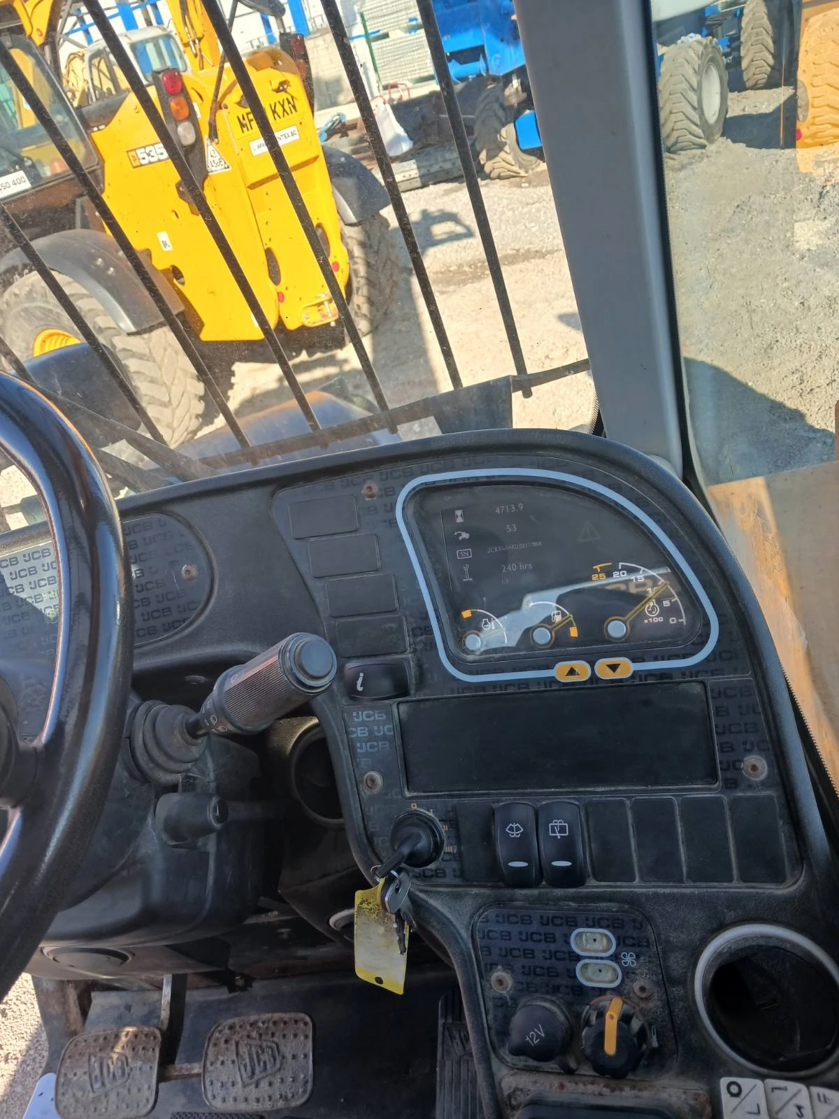 Телескопични товарачи JCB 535-70 -7 м. - изображение 7