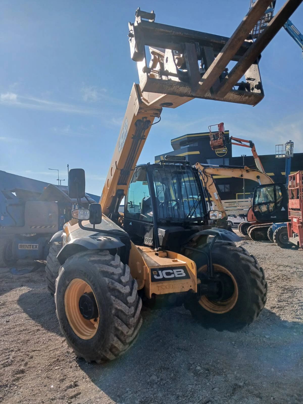 Телескопични товарачи JCB 535-70 -7 м. - изображение 2