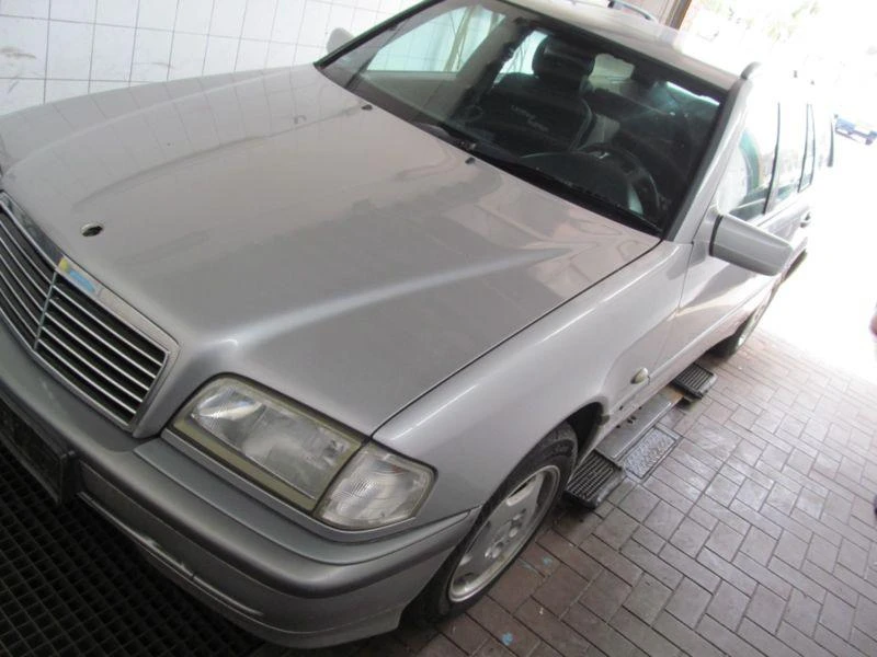 Рама и Каросерия за Mercedes-Benz C 180, снимка 1 - Части - 49501849