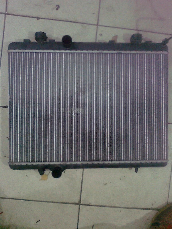 радиатор воден за Пежо 407 2.2 16В