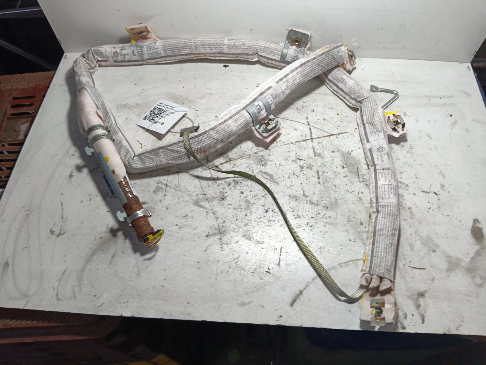еърбег завеса лява 3C8880741C VW Passat CC