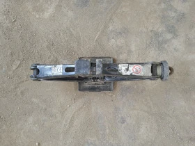 Инструменти, снимка 9