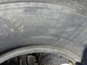 Гуми, снимка 5