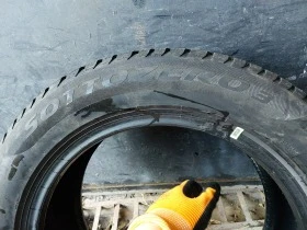 Гуми Зимни 225/60R18, снимка 6