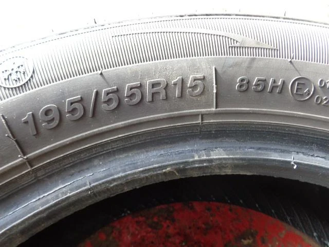 Гуми Зимни 195/55R15, снимка 6 - Гуми и джанти - 20304292